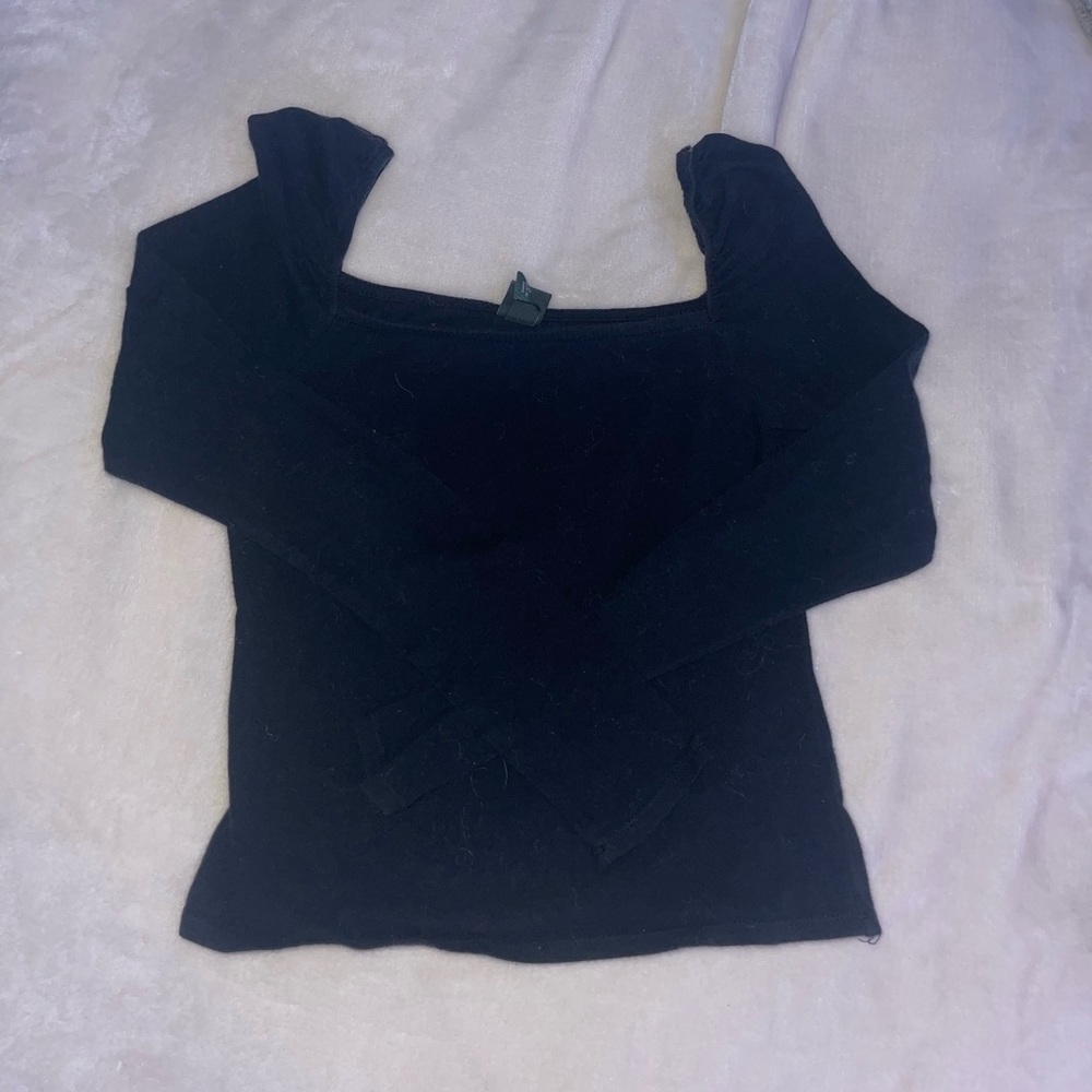 Long sleeved square neck top